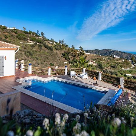 Villa Los Naranjos Sayalonga Zewnętrze zdjęcie