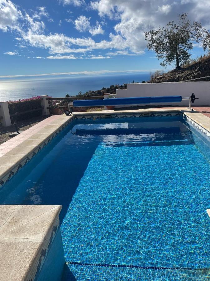 Villa Los Naranjos Sayalonga Zewnętrze zdjęcie